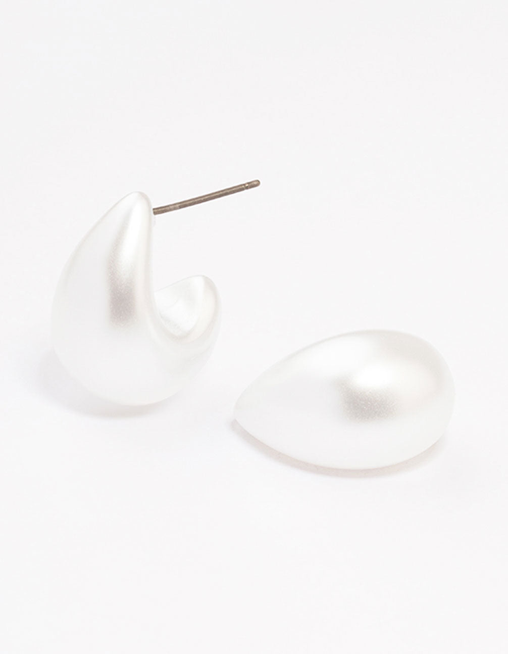 Pearlised Droplet Earrings