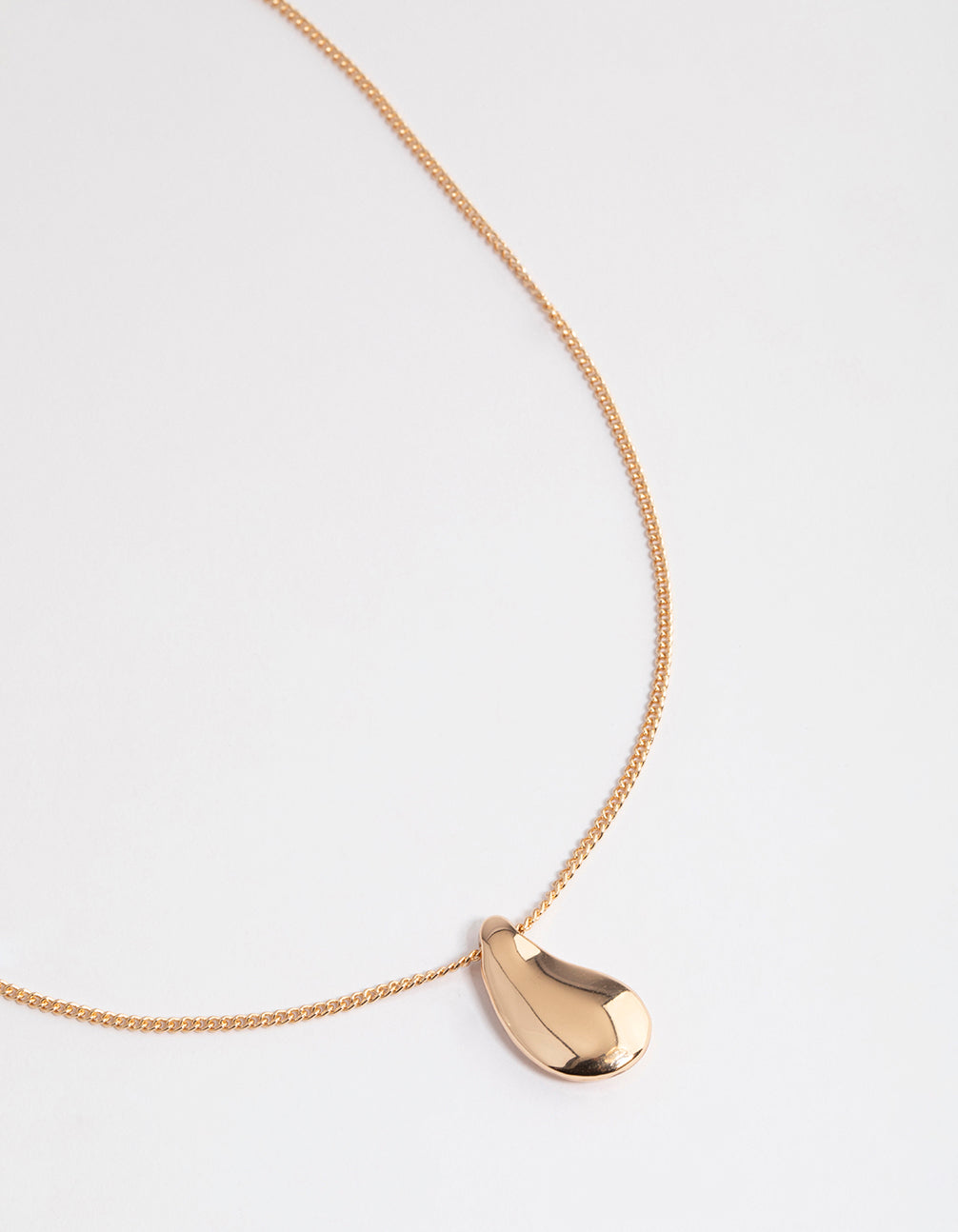Smooth Pear Pendant Necklace